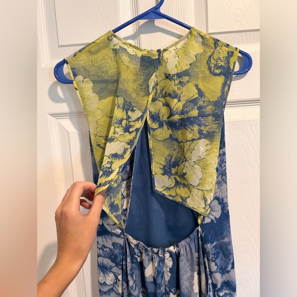 BCBGMax Floral Blue Yellow Maxi side slit open back dress size XXS - Picture 15 of 16